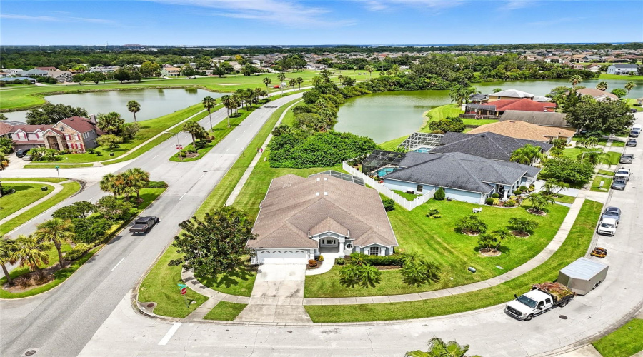 KISSIMMEE, Florida 34746, 4 Bedrooms Bedrooms, ,3 BathroomsBathrooms,Residential,For Sale,ROUGHSIDE,0,MFRG5100687