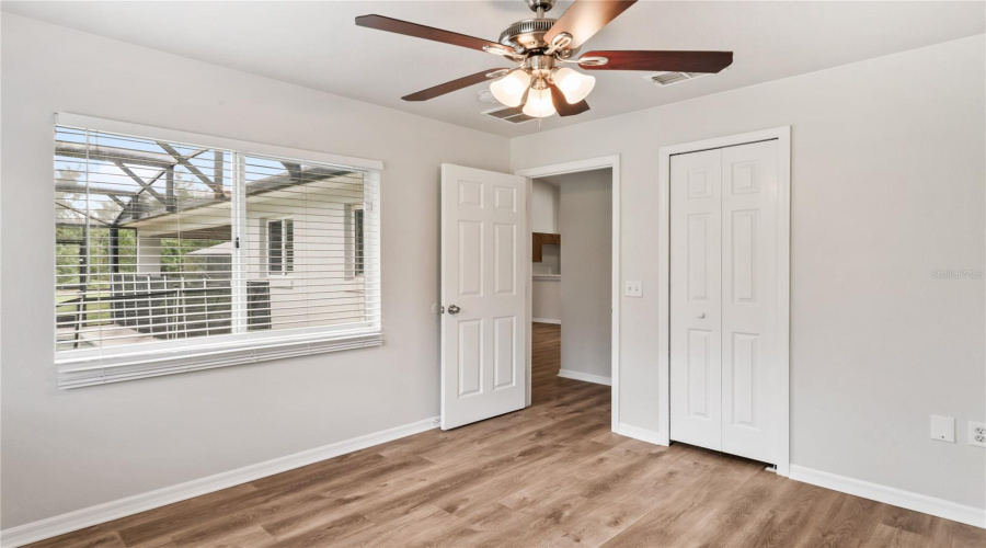 DAVENPORT, Florida 33896, 4 Bedrooms Bedrooms, ,2 BathroomsBathrooms,Residential,For Sale,PARADISE WOODS,0,MFRTB8410654