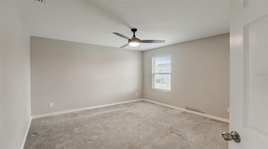 DAVENPORT, Florida 33837, 5 Bedrooms Bedrooms, ,2 BathroomsBathrooms,Residential,For Sale,SCRUB OAK HAMMOCK,0,MFRO6276882