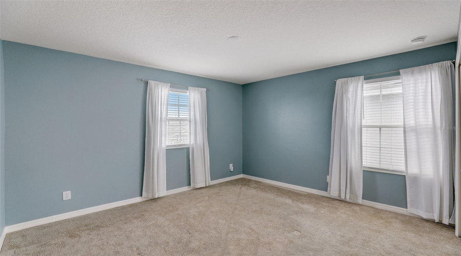 DAVENPORT, Florida 33837, 5 Bedrooms Bedrooms, ,2 BathroomsBathrooms,Residential,For Sale,SCRUB OAK HAMMOCK,0,MFRO6276882