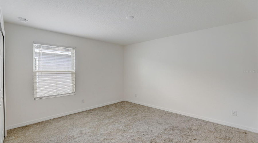 DAVENPORT, Florida 33837, 5 Bedrooms Bedrooms, ,2 BathroomsBathrooms,Residential,For Sale,SCRUB OAK HAMMOCK,0,MFRO6276882