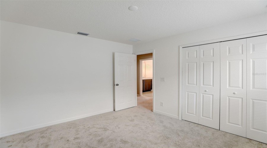 DAVENPORT, Florida 33837, 5 Bedrooms Bedrooms, ,2 BathroomsBathrooms,Residential,For Sale,SCRUB OAK HAMMOCK,0,MFRO6276882