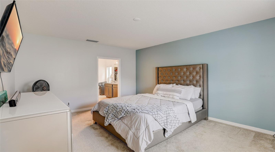DAVENPORT, Florida 33837, 5 Bedrooms Bedrooms, ,2 BathroomsBathrooms,Residential,For Sale,SCRUB OAK HAMMOCK,0,MFRO6276882