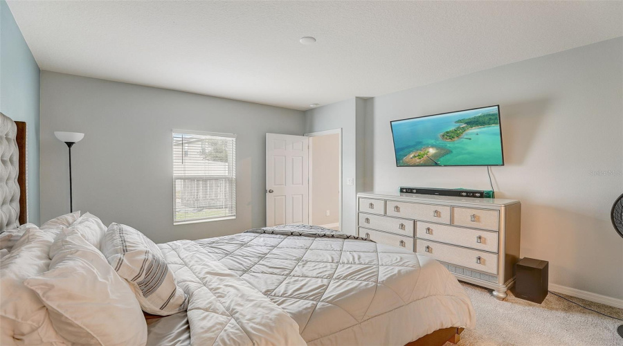DAVENPORT, Florida 33837, 5 Bedrooms Bedrooms, ,2 BathroomsBathrooms,Residential,For Sale,SCRUB OAK HAMMOCK,0,MFRO6276882
