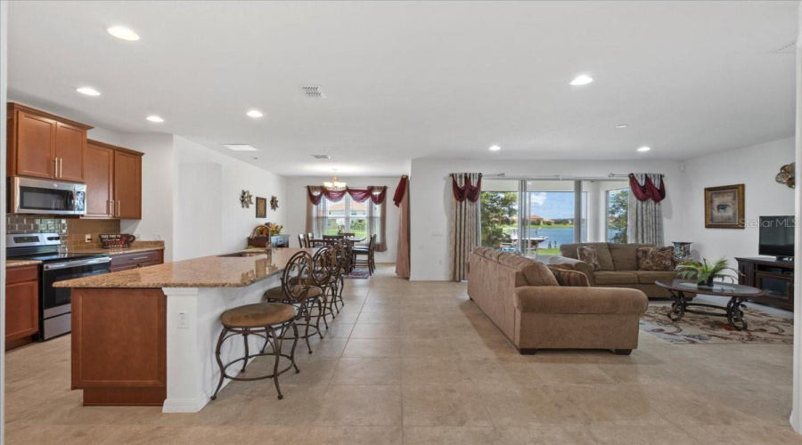 KISSIMMEE, Florida 34746, 3 Bedrooms Bedrooms, ,2 BathroomsBathrooms,Residential,For Sale,CARRICK BEND DR,0,MFRO6335795