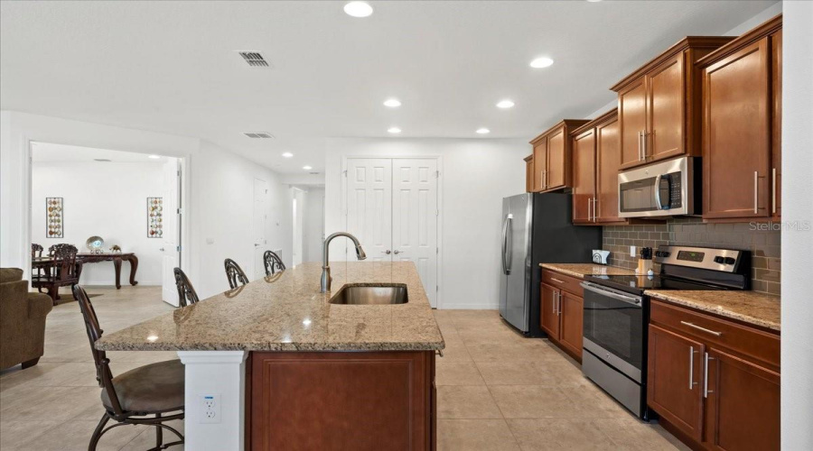 KISSIMMEE, Florida 34746, 3 Bedrooms Bedrooms, ,2 BathroomsBathrooms,Residential,For Sale,CARRICK BEND DR,0,MFRO6335795