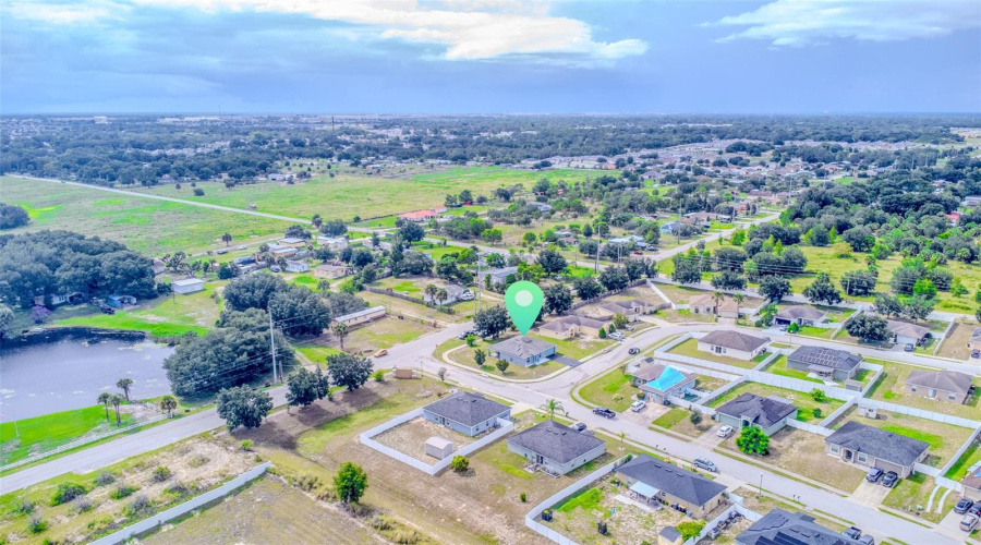 DAVENPORT, Florida 33837, 3 Bedrooms Bedrooms, ,2 BathroomsBathrooms,Residential,For Sale,CONCH KEY,0,MFRG5100839