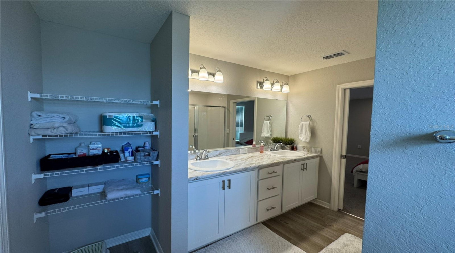 DAVENPORT, Florida 33837, 4 Bedrooms Bedrooms, ,3 BathroomsBathrooms,Residential,For Sale,ORCHID DRIVE,0,MFRS5132561