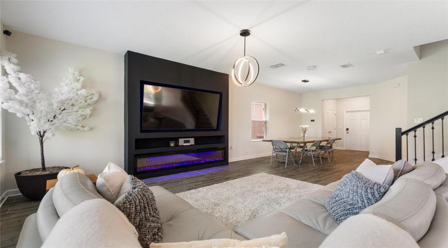 DAVENPORT, Florida 33896, 3 Bedrooms Bedrooms, ,3 BathroomsBathrooms,Residential,For Sale,TRAPPERS TRAIL,0,MFRS5132288