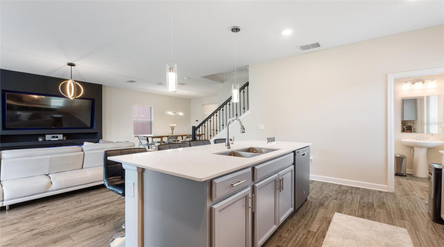 DAVENPORT, Florida 33896, 3 Bedrooms Bedrooms, ,3 BathroomsBathrooms,Residential,For Sale,TRAPPERS TRAIL,0,MFRS5132288