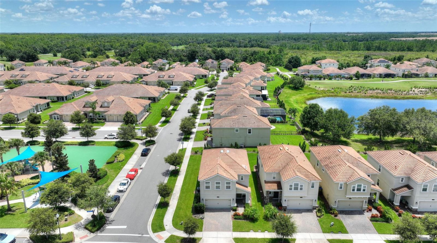 DAVENPORT, Florida 33896, 3 Bedrooms Bedrooms, ,3 BathroomsBathrooms,Residential,For Sale,TRAPPERS TRAIL,0,MFRS5132288