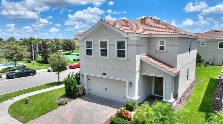 DAVENPORT, Florida 33896, 3 Bedrooms Bedrooms, ,3 BathroomsBathrooms,Residential,For Sale,TRAPPERS TRAIL,0,MFRS5132288
