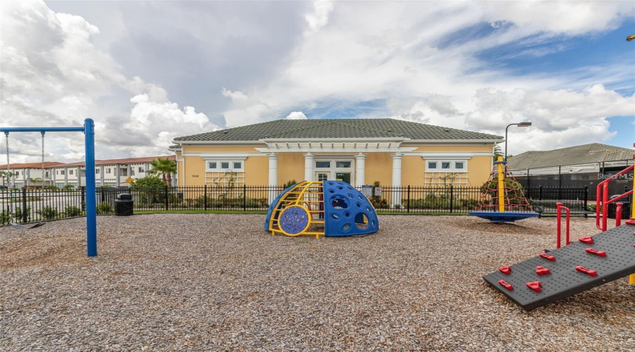 DAVENPORT, Florida 33837, 4 Bedrooms Bedrooms, ,3 BathroomsBathrooms,Residential,For Sale,GREENBRIAR,0,MFRO6335792