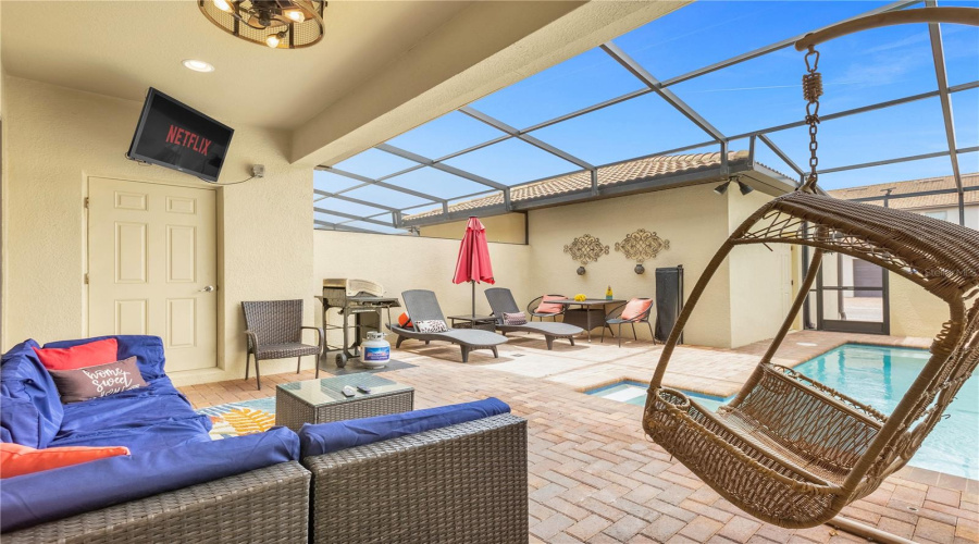 KISSIMMEE, Florida 34747, 5 Bedrooms Bedrooms, ,4 BathroomsBathrooms,Residential,For Sale,MAJORCA,0,MFRO6335963