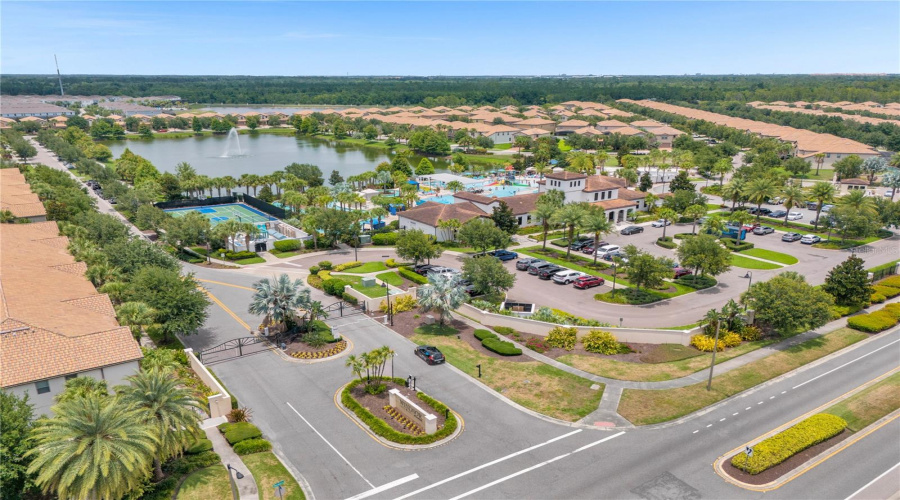 KISSIMMEE, Florida 34747, 5 Bedrooms Bedrooms, ,4 BathroomsBathrooms,Residential,For Sale,MAJORCA,0,MFRO6335963