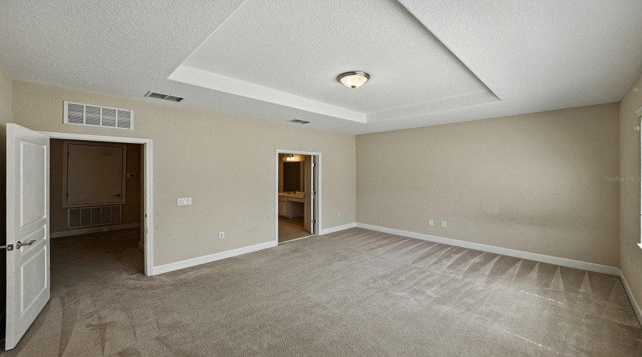 DAVENPORT, Florida 33896, 3 Bedrooms Bedrooms, ,2 BathroomsBathrooms,Residential,For Sale,RIVERDALE,0,MFRO6332197