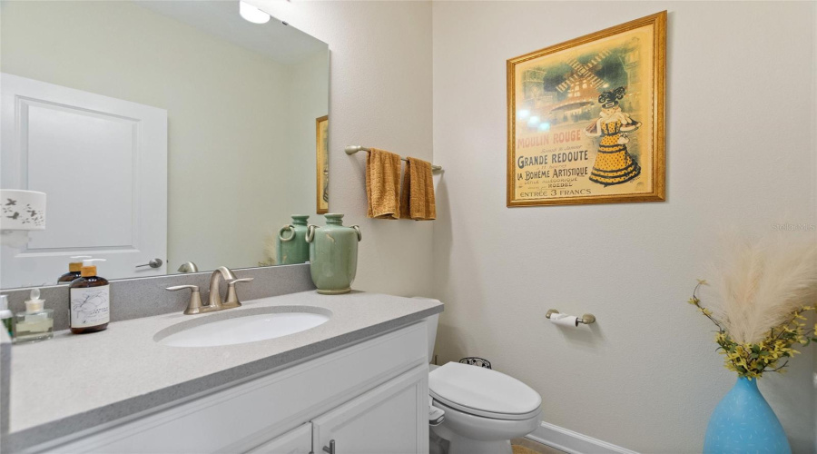 DAVENPORT, Florida 33896, 5 Bedrooms Bedrooms, ,3 BathroomsBathrooms,Residential,For Sale,MICKELSON CT,0,MFRS5129874