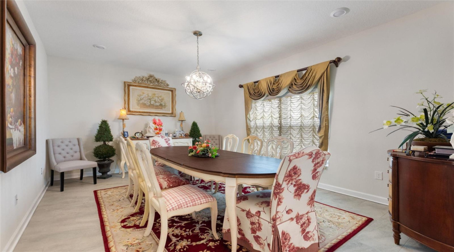 DAVENPORT, Florida 33896, 5 Bedrooms Bedrooms, ,3 BathroomsBathrooms,Residential,For Sale,MICKELSON CT,0,MFRS5129874