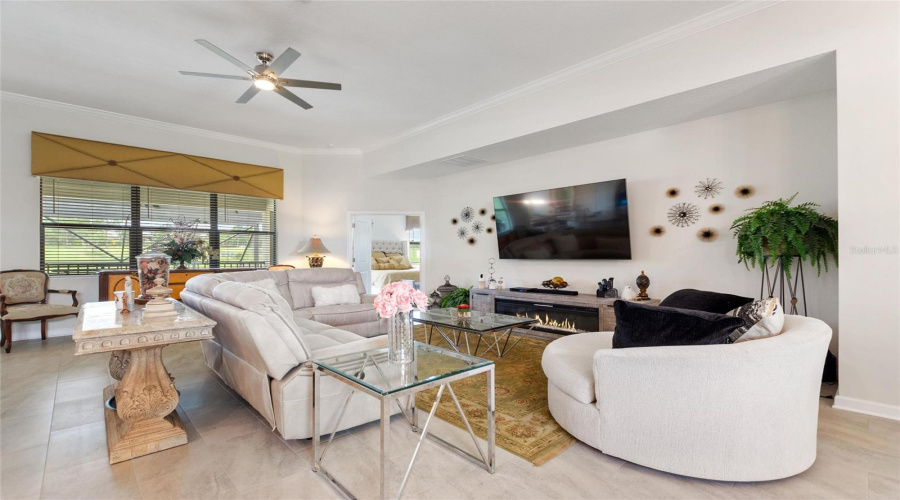 DAVENPORT, Florida 33896, 5 Bedrooms Bedrooms, ,3 BathroomsBathrooms,Residential,For Sale,MICKELSON CT,0,MFRS5129874