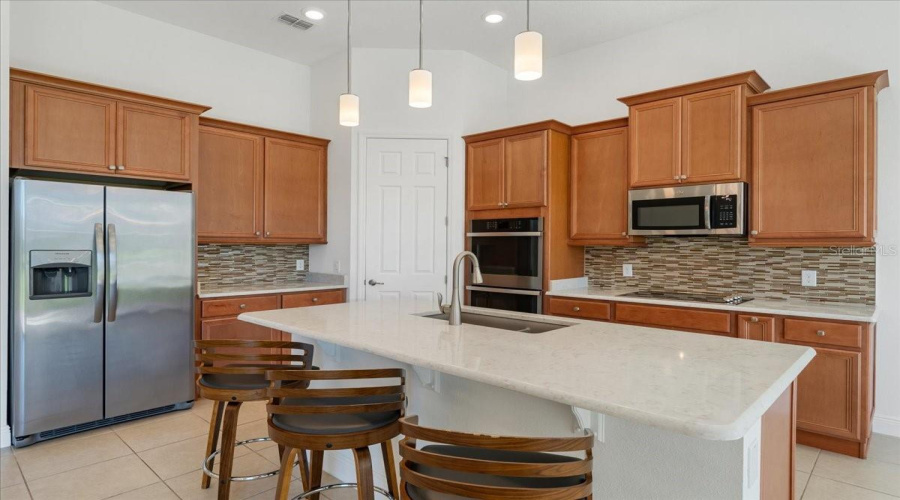 KISSIMMEE, Florida 34746, 3 Bedrooms Bedrooms, ,2 BathroomsBathrooms,Residential,For Sale,BOWFIN,0,MFRO6335245