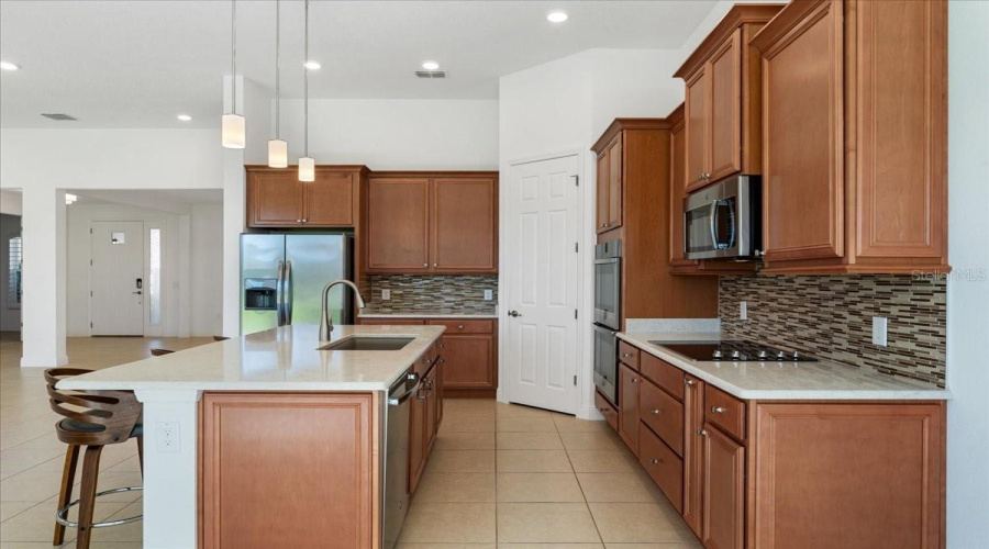 KISSIMMEE, Florida 34746, 3 Bedrooms Bedrooms, ,2 BathroomsBathrooms,Residential,For Sale,BOWFIN,0,MFRO6335245