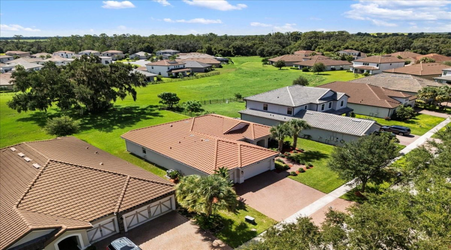 KISSIMMEE, Florida 34746, 3 Bedrooms Bedrooms, ,2 BathroomsBathrooms,Residential,For Sale,BOWFIN,0,MFRO6335245