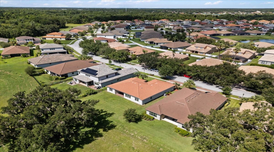 KISSIMMEE, Florida 34746, 3 Bedrooms Bedrooms, ,2 BathroomsBathrooms,Residential,For Sale,BOWFIN,0,MFRO6335245