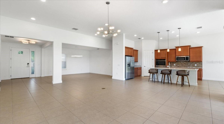 KISSIMMEE, Florida 34746, 3 Bedrooms Bedrooms, ,2 BathroomsBathrooms,Residential,For Sale,BOWFIN,0,MFRO6335245
