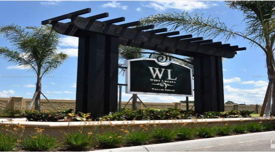 KISSIMMEE, Florida 34747, 3 Bedrooms Bedrooms, ,2 BathroomsBathrooms,Residential,For Sale,CUPID,0,MFRS5132811