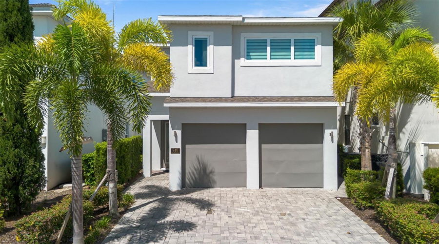 KISSIMMEE, Florida 34747, 6 Bedrooms Bedrooms, ,5 BathroomsBathrooms,Residential,For Sale,DESERT MOUNTAIN,0,MFRS5132748