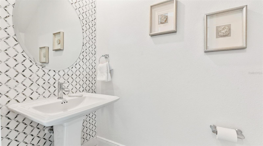 KISSIMMEE, Florida 34747, 6 Bedrooms Bedrooms, ,5 BathroomsBathrooms,Residential,For Sale,DESERT MOUNTAIN,0,MFRS5132748