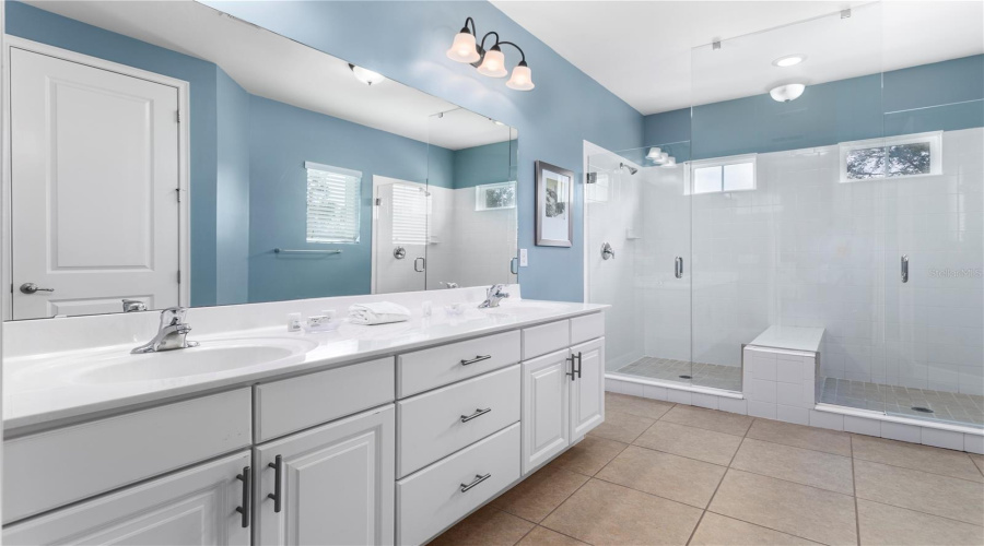 REUNION, Florida 34747, 5 Bedrooms Bedrooms, ,5 BathroomsBathrooms,Residential,For Sale,FAIRVIEW,0,MFRO6248132