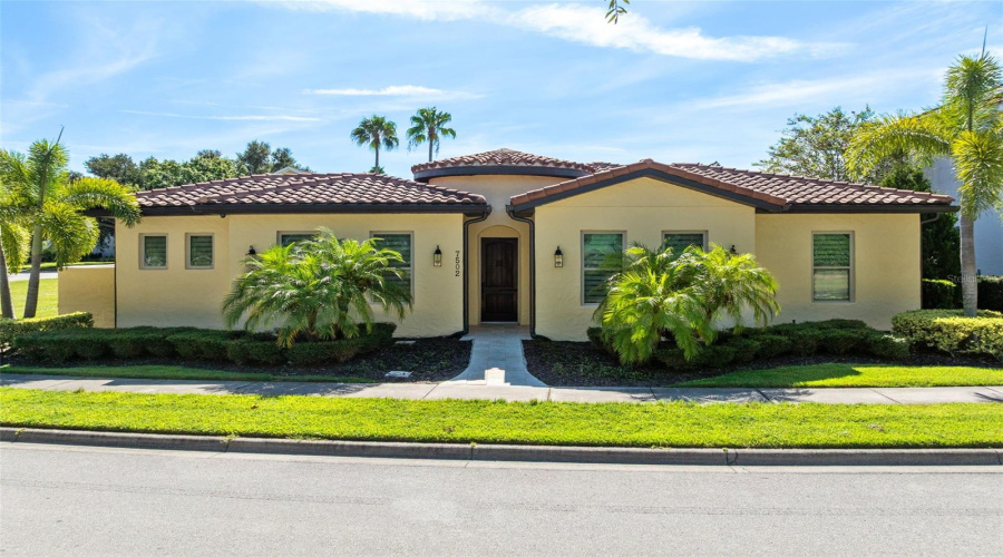 REUNION, Florida 34747, 4 Bedrooms Bedrooms, ,3 BathroomsBathrooms,Residential,For Sale,GATHERING,0,MFRO6335984