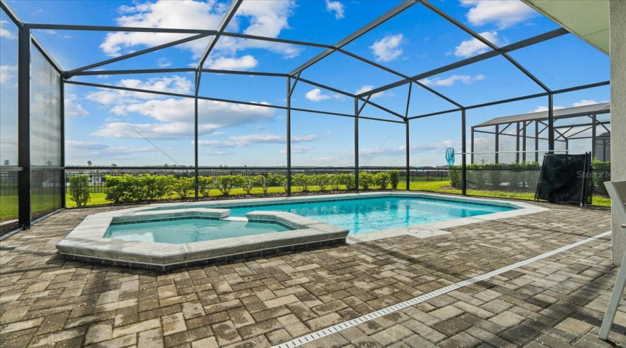 DAVENPORT, Florida 33897, 7 Bedrooms Bedrooms, ,5 BathroomsBathrooms,Residential,For Sale,KONA,0,MFRO6238346
