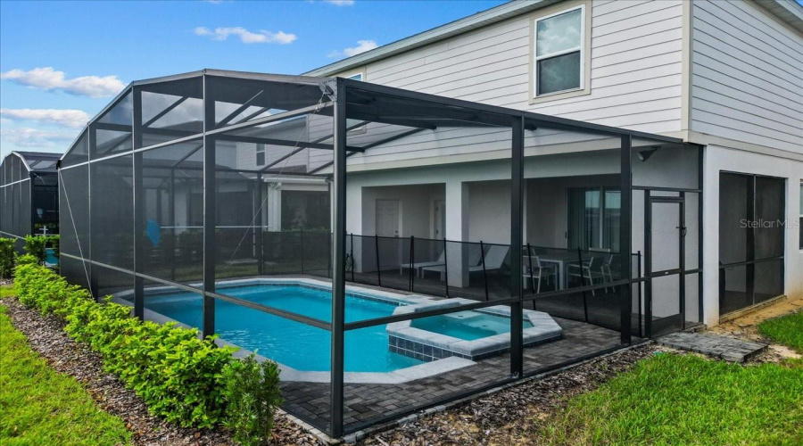 DAVENPORT, Florida 33897, 7 Bedrooms Bedrooms, ,5 BathroomsBathrooms,Residential,For Sale,KONA,0,MFRO6238346