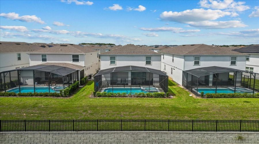 DAVENPORT, Florida 33897, 7 Bedrooms Bedrooms, ,5 BathroomsBathrooms,Residential,For Sale,KONA,0,MFRO6238346