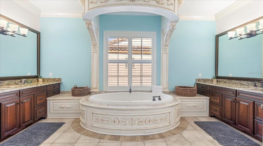 REUNION, Florida 34747, 5 Bedrooms Bedrooms, ,4 BathroomsBathrooms,Residential,For Sale,GATHERING,0,MFRS5114506