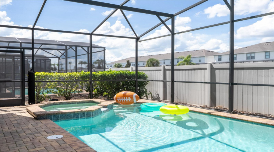 KISSIMMEE, Florida 34747, 6 Bedrooms Bedrooms, ,4 BathroomsBathrooms,Residential,For Sale,RHODES,0,MFRO6329881