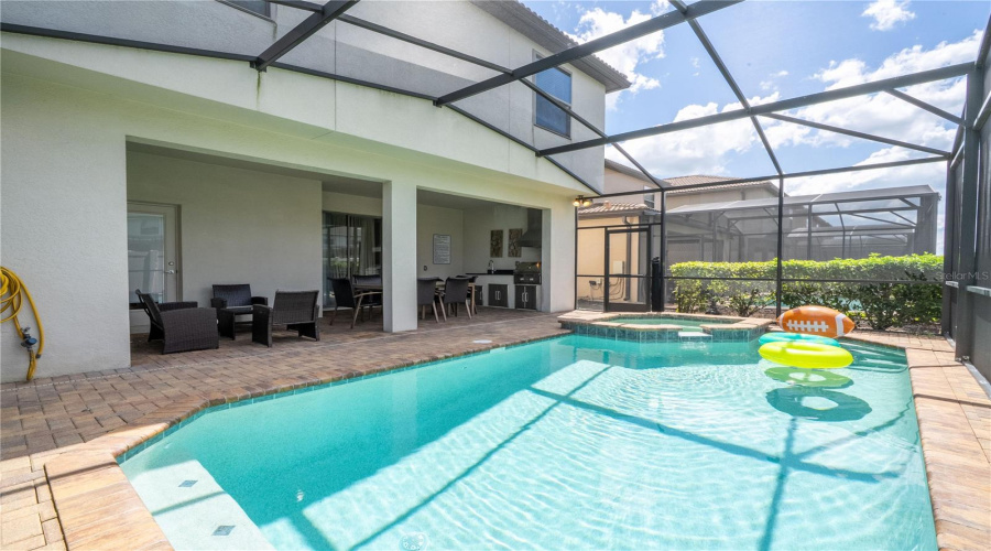 KISSIMMEE, Florida 34747, 6 Bedrooms Bedrooms, ,4 BathroomsBathrooms,Residential,For Sale,RHODES,0,MFRO6329881