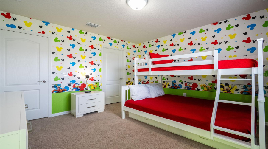 KISSIMMEE, Florida 34747, 6 Bedrooms Bedrooms, ,4 BathroomsBathrooms,Residential,For Sale,RHODES,0,MFRO6329881