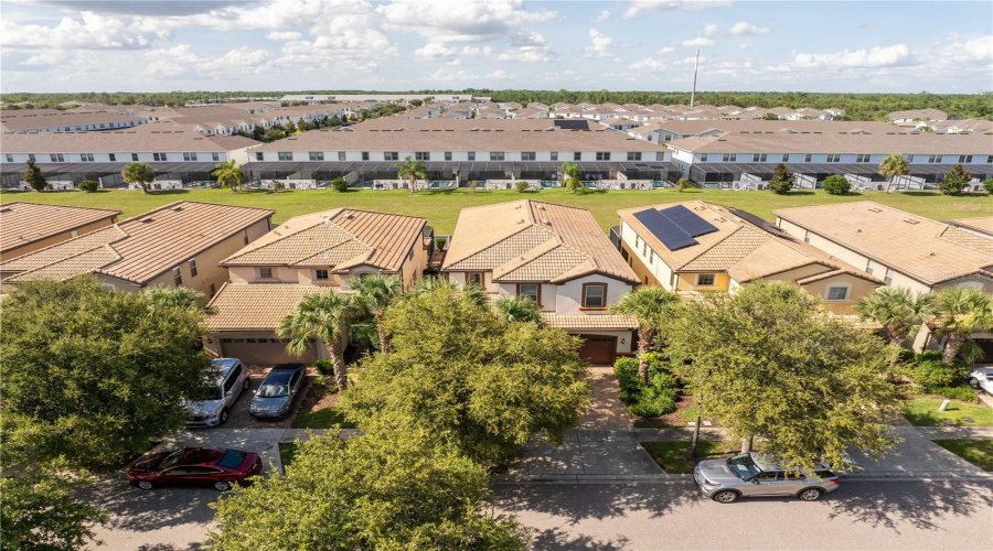 KISSIMMEE, Florida 34747, 6 Bedrooms Bedrooms, ,4 BathroomsBathrooms,Residential,For Sale,RHODES,0,MFRO6329881
