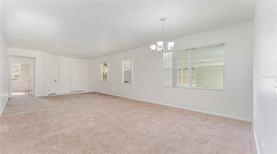 DAVENPORT, Florida 33897, 4 Bedrooms Bedrooms, ,3 BathroomsBathrooms,Residential,For Sale,ANDOVER,0,MFRO6327460
