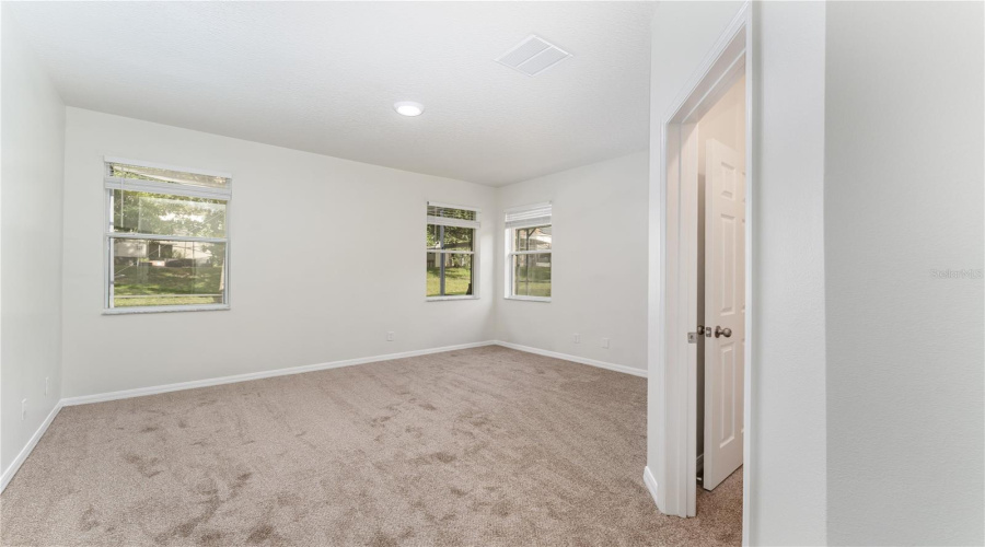 DAVENPORT, Florida 33897, 4 Bedrooms Bedrooms, ,3 BathroomsBathrooms,Residential,For Sale,ANDOVER,0,MFRO6327460