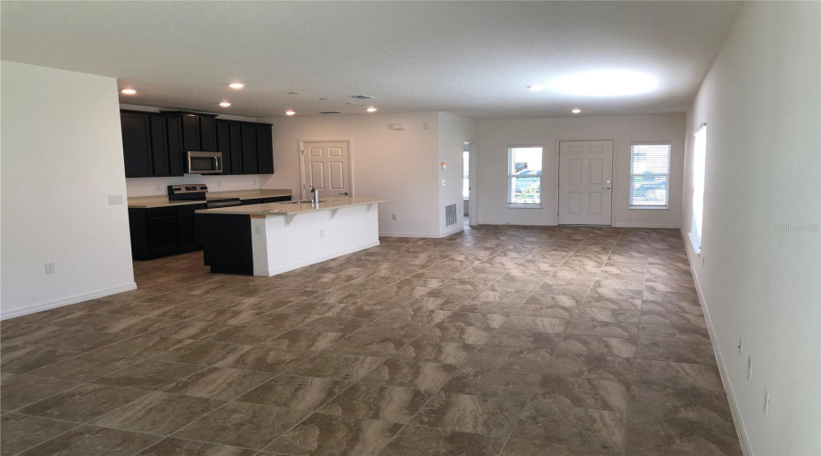 DAVENPORT, Florida 33897, 4 Bedrooms Bedrooms, ,2 BathroomsBathrooms,Residential,For Sale,OGELTHORPE,0,MFRO6336423