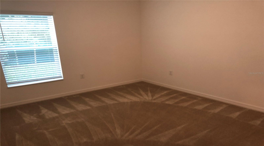 DAVENPORT, Florida 33897, 4 Bedrooms Bedrooms, ,2 BathroomsBathrooms,Residential,For Sale,OGELTHORPE,0,MFRO6336423