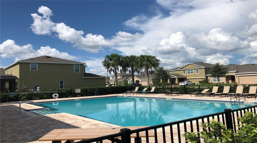DAVENPORT, Florida 33897, 4 Bedrooms Bedrooms, ,2 BathroomsBathrooms,Residential,For Sale,OGELTHORPE,0,MFRO6336423