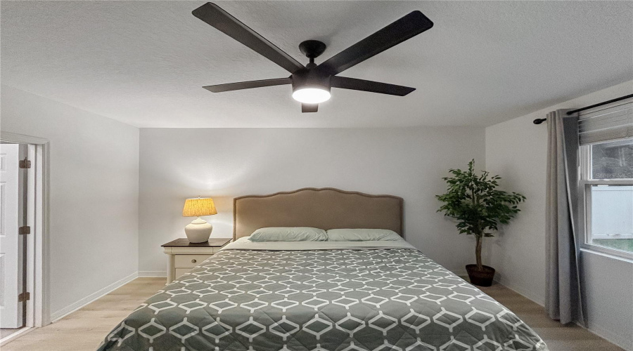DAVENPORT, Florida 33896, 4 Bedrooms Bedrooms, ,3 BathroomsBathrooms,Residential,For Sale,VISTA VILLAGES,0,MFRTB8418338