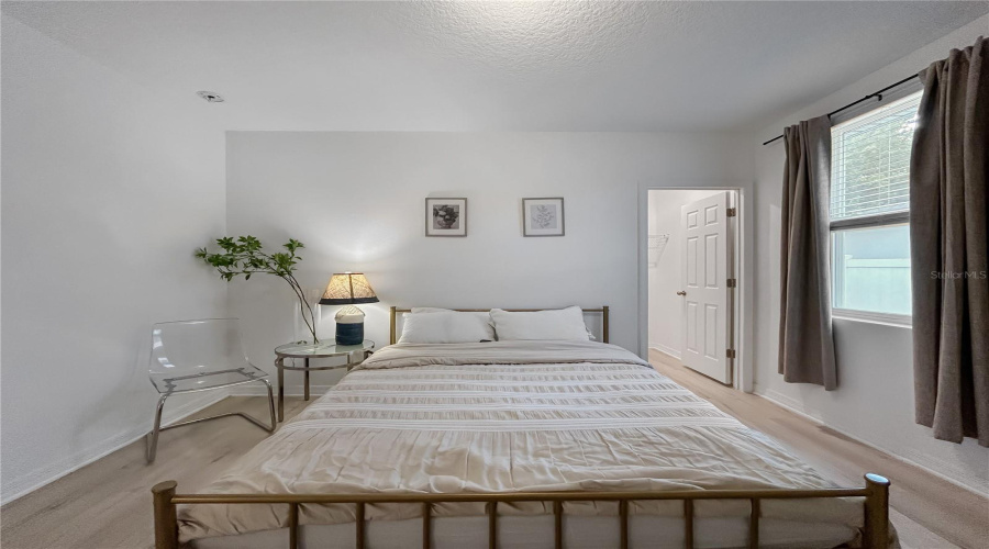 DAVENPORT, Florida 33896, 4 Bedrooms Bedrooms, ,3 BathroomsBathrooms,Residential,For Sale,VISTA VILLAGES,0,MFRTB8418338
