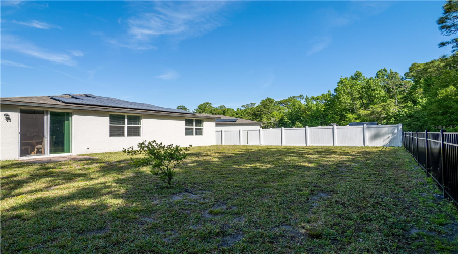 DAVENPORT, Florida 33896, 4 Bedrooms Bedrooms, ,3 BathroomsBathrooms,Residential,For Sale,VISTA VILLAGES,0,MFRTB8418338