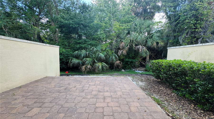 DAVENPORT, Florida 33896, 4 Bedrooms Bedrooms, ,3 BathroomsBathrooms,Residential,For Sale,ROSEVILLE,0,MFRO6335785